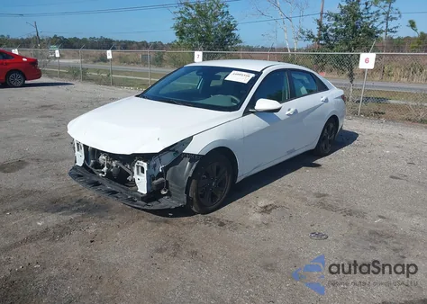 2021 Hyundai Elantra Sel z USA, uszkodzony, nr VIN 5NPLM4AGXMH038560